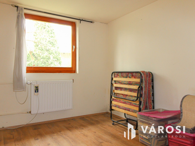 Tágas családi othon számtalan lehetőséggel Zsámbékon