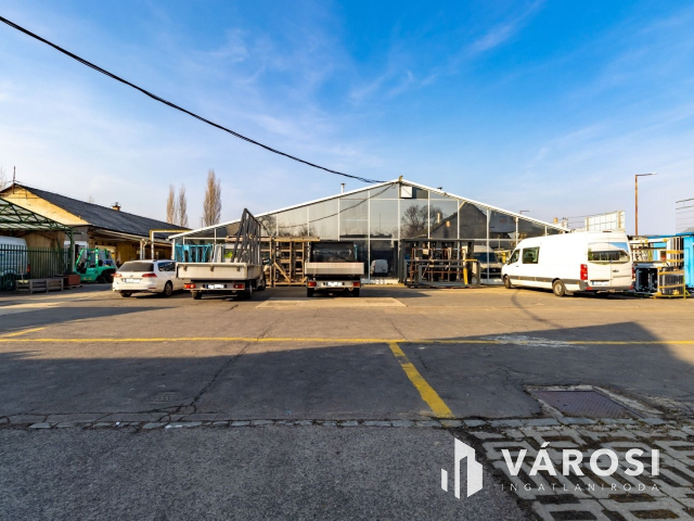 Soroksári úton iparterület eladó, akár működő üzemmel