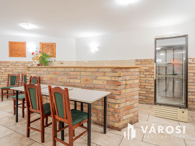 Bejáratott étterem, panzió és rendezvényhelyszín eladó!