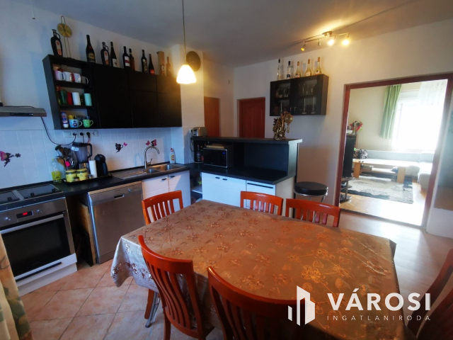 Családi ház Dömsöd Kis-Duna partján