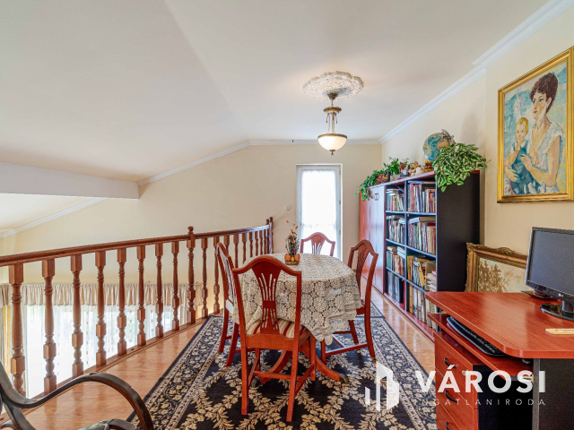 Presztizs tökéletes udvarral Újszegeden