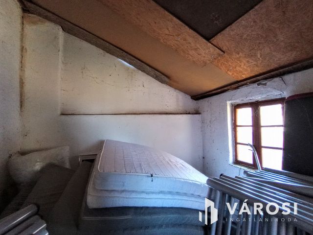 Pásztó, Hasznos: a kis parasztház újjászületésre vár