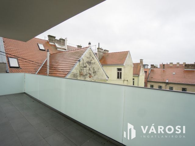 Belvárosi lakás, exkluzív házban