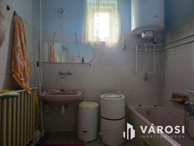 Sarkadon családi ház eladó