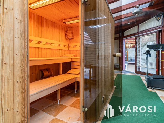 Wellnessház kiadó Fóton