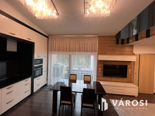 Álomszép luxusotthon, bútorozva eladó