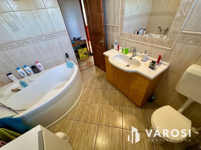 Zagyvapálfalván 4 szobás családi ház eladó!