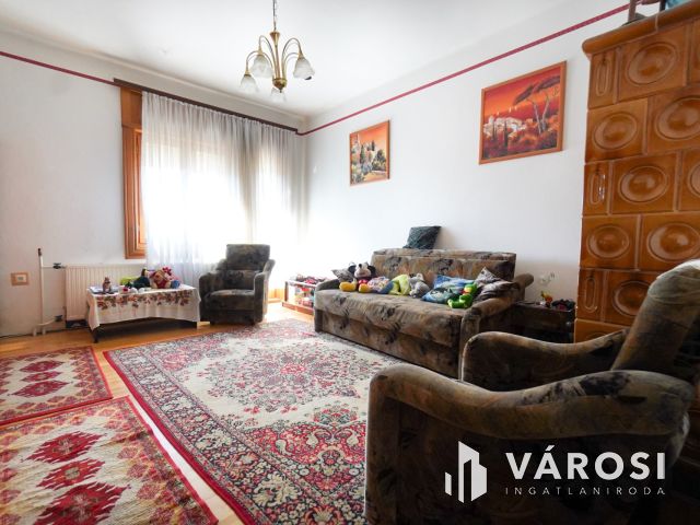 Többgenerációs családi ház Budakeszin!