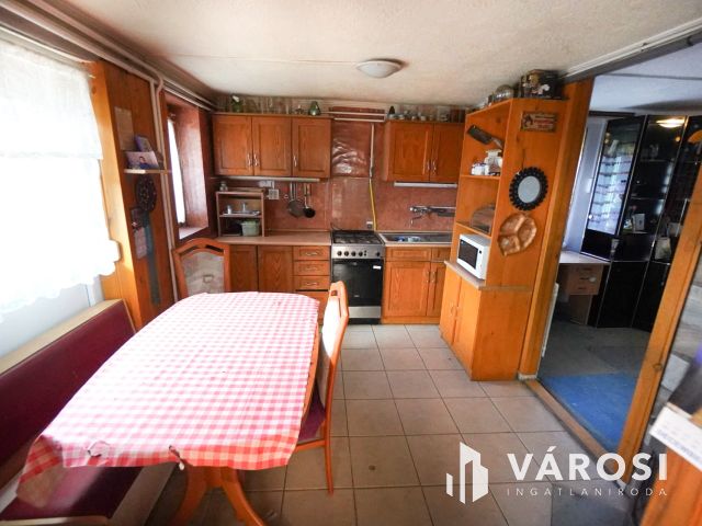 Többgenerációs családi ház Budakeszin!