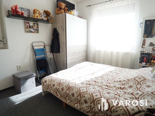 Jó elrendezésű, modern családi ház!