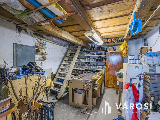 Központi elhelyezkedésű ház Kiskunmajsán