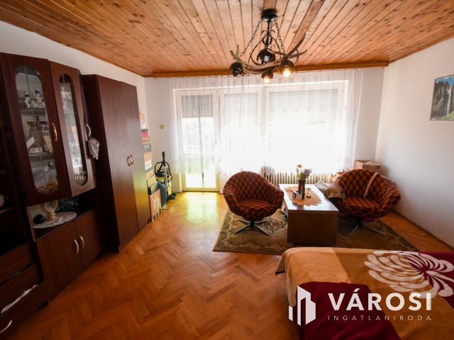 Napelem,3 szint,összeköltözőknek vagy vállalkozásnak Banán!