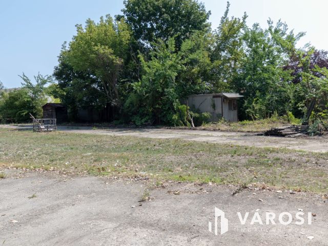 Ipari-logisztikai célokra alkalmas, 3498 m2-es telek, 15.ker