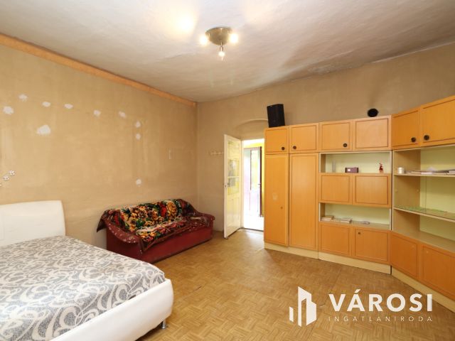 Tótkomlósi családi ház eladó