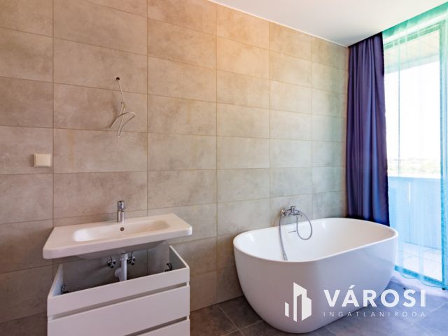 Exclusive penthouse lakás remek kilátással