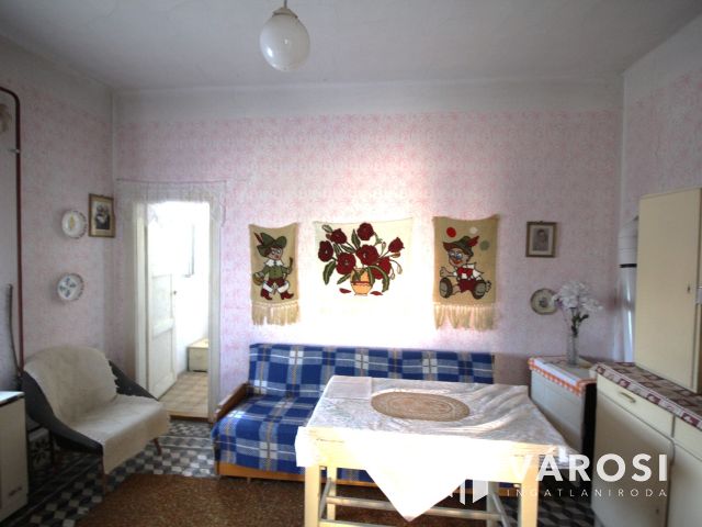 Áresés! Eladó családi ház Etesen