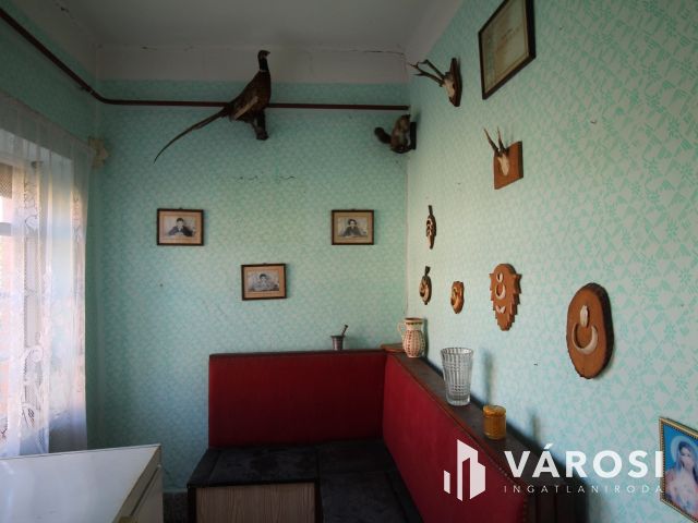 Áresés! Eladó családi ház Etesen