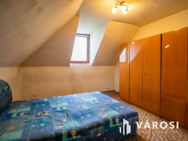 Két lakásos családi ház a Ráchegyen