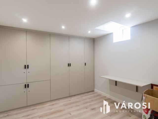 Exkluzív családi ház Tiszaföldvár szívében