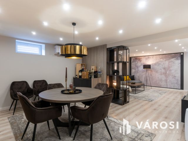 Exkluzív családi ház Tiszaföldvár szívében