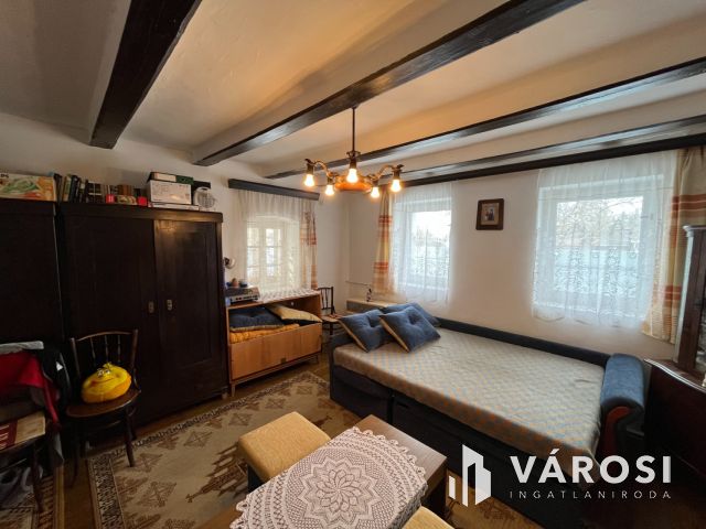 Figyelem! Tiszafüreden Nagyon Szép Parasztház Eladó!