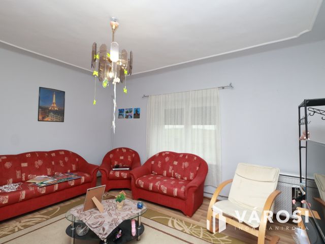 Tótkomlósi családi ház