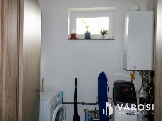 Újszerű családi fészek Győrságon