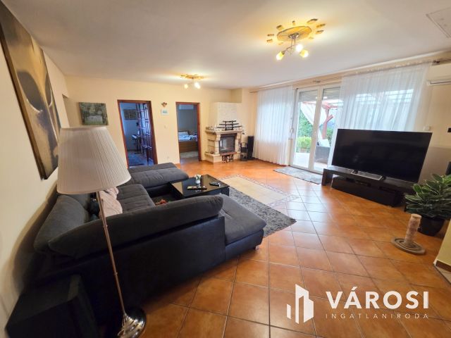 Minden igényt kielégítő családi ház Szigethalmon