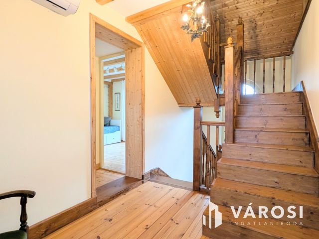 Mesebeli birtokon mesebeli ház!