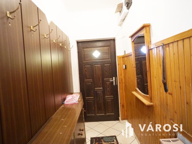 Otthon, vállalkozás és befektetés Gyál központi részén