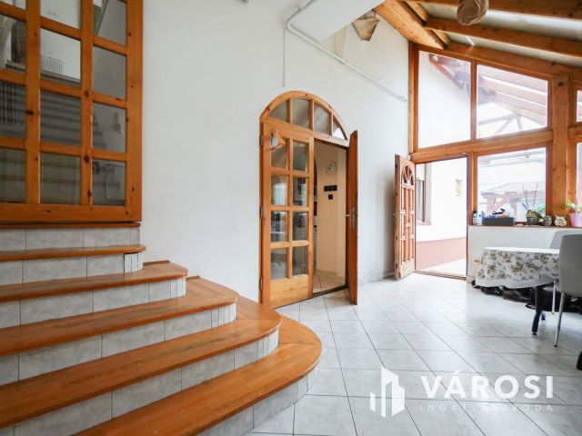 Többgenerációs családi ház Csepelen!