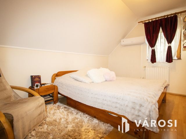Fiatalos családi ház Gyula-Galbácskert